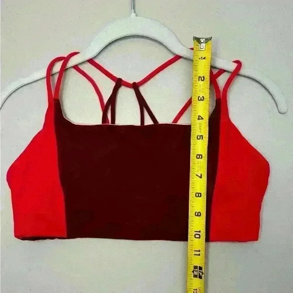 Athleta Two-Tone Red Bra Studio Light Impact A-C Strappy Back VGC Size M - Picture 9 of 10